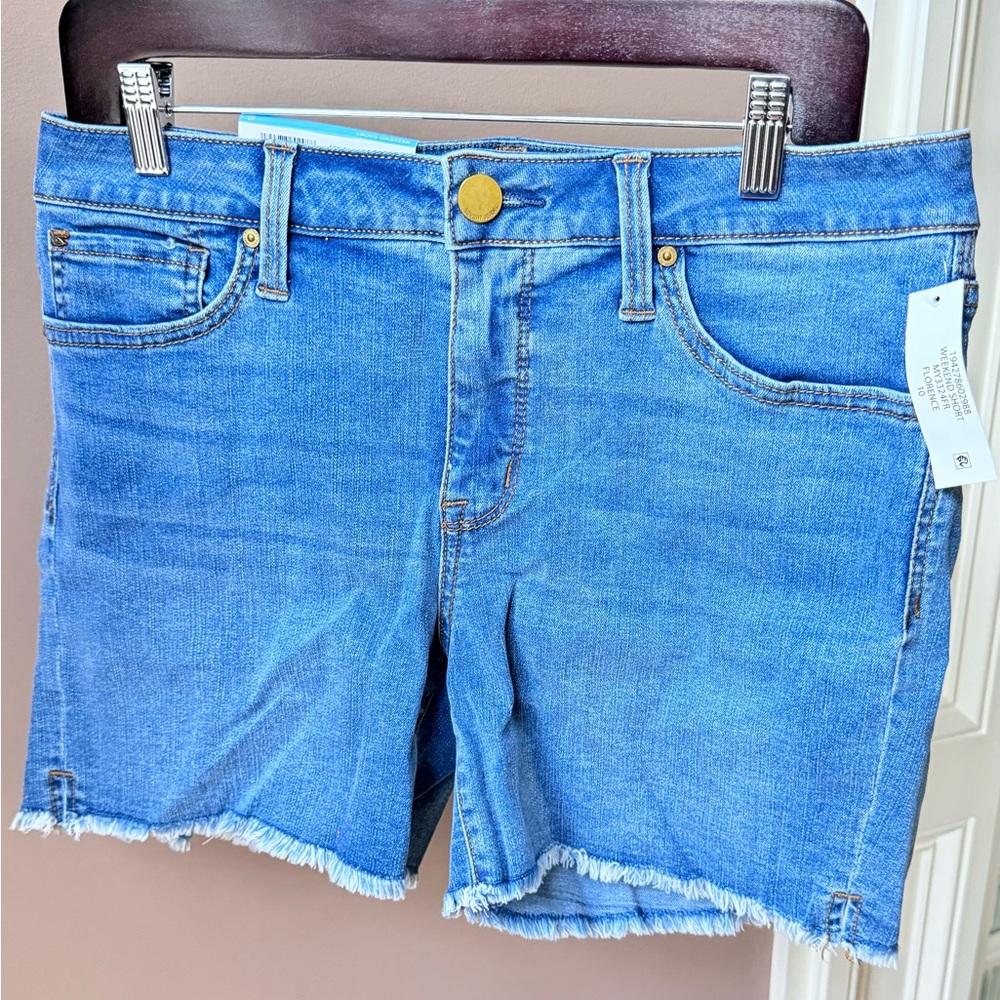 Women’s Seven Jean Short